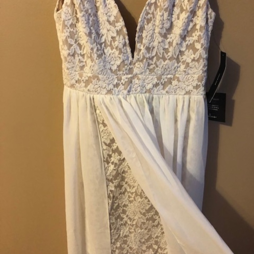 Lulus Deep V White Lace Overlay Maxi w/Hidden Mini